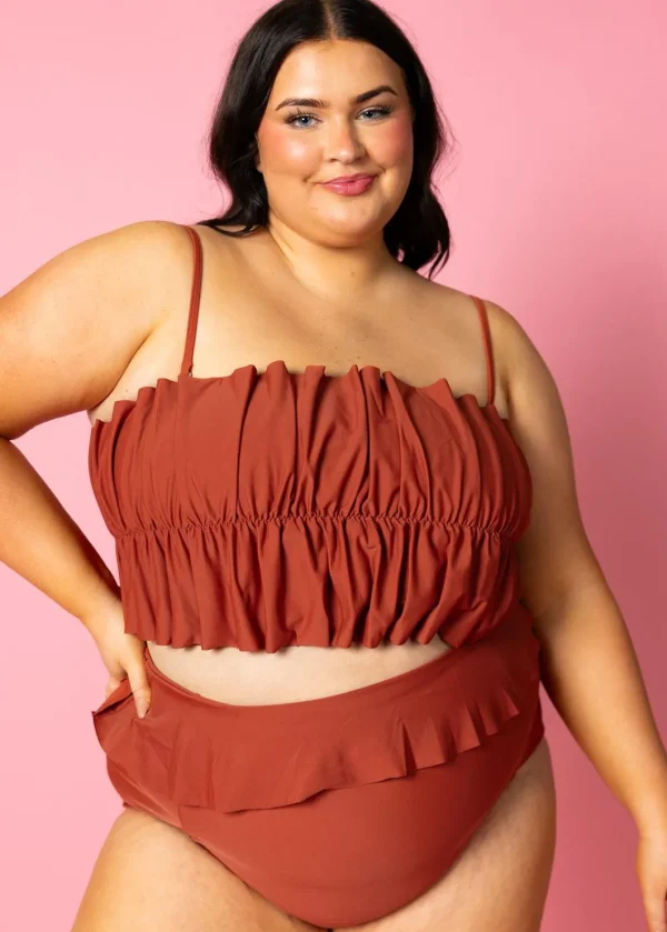 Amber Brown | Oversized Ruffle Top