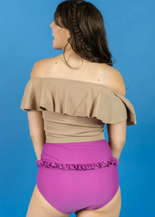 Berry | Mid-Ruffle Bottoms