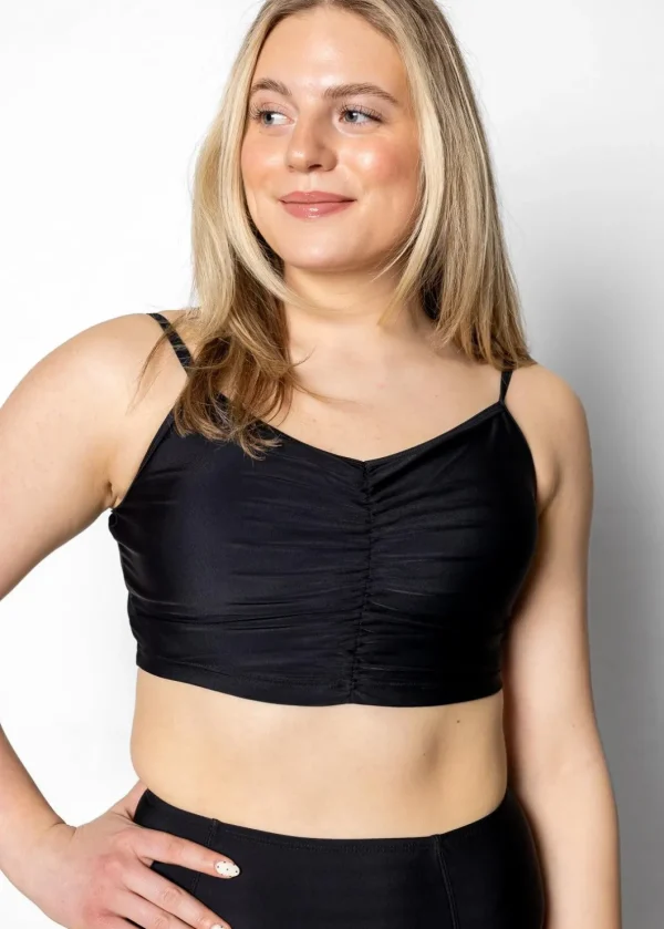 Black | Centered Top