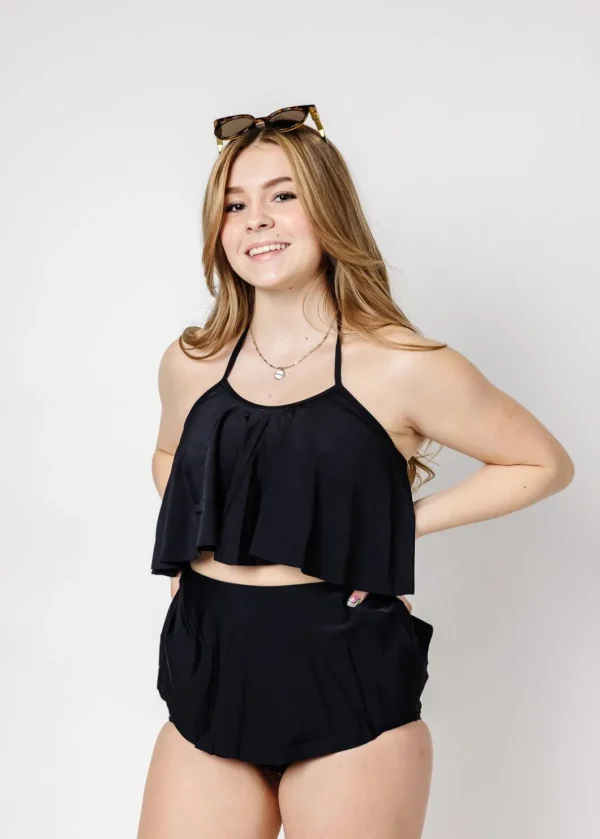 Black | Youth Swing Top
