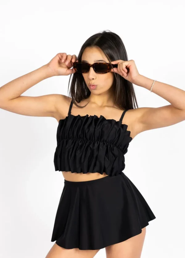 Black | Youth Who Wears Short Skirts