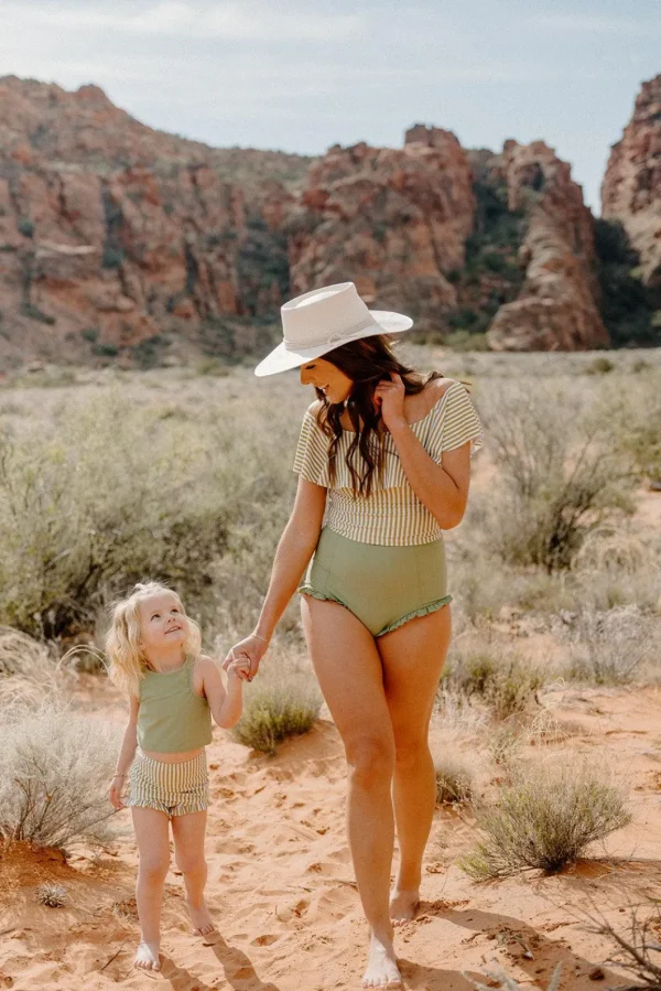 Meadow Green | All Ruffled Up Bottoms