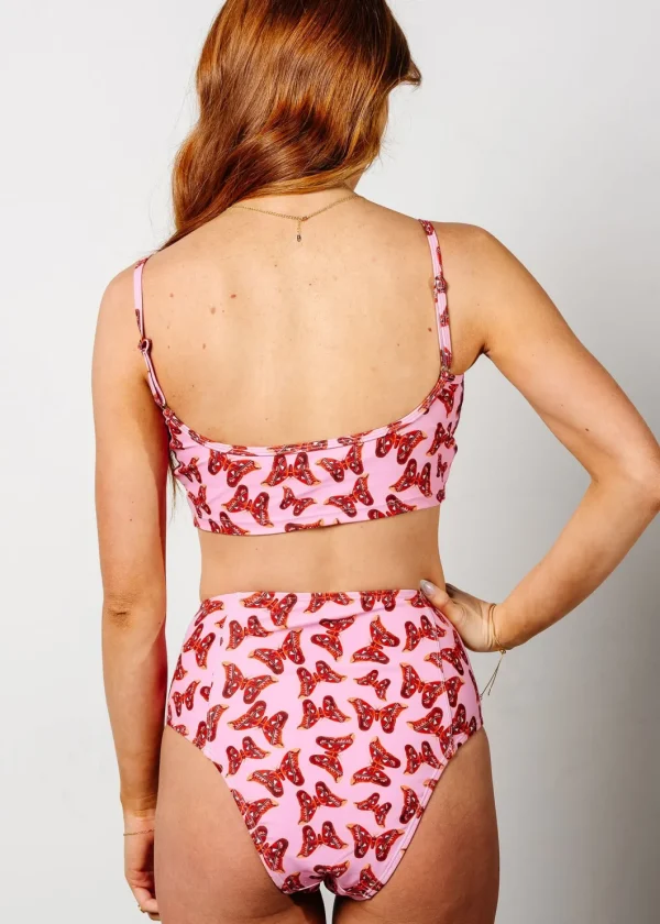 Metamorphosis | Centered Top