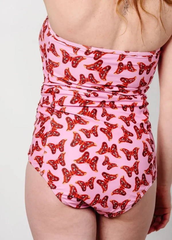 Metamorphosis | Extended High-Waisted Bottoms