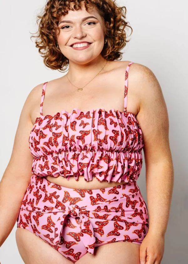 Metamorphosis | Oversized Ruffle Top