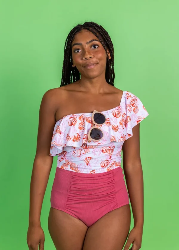 Painted Clams | Ruffled Around Top