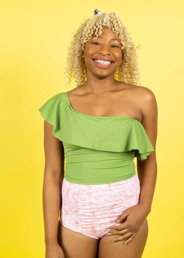Ribbed Spring Green | Ruffled Around Top