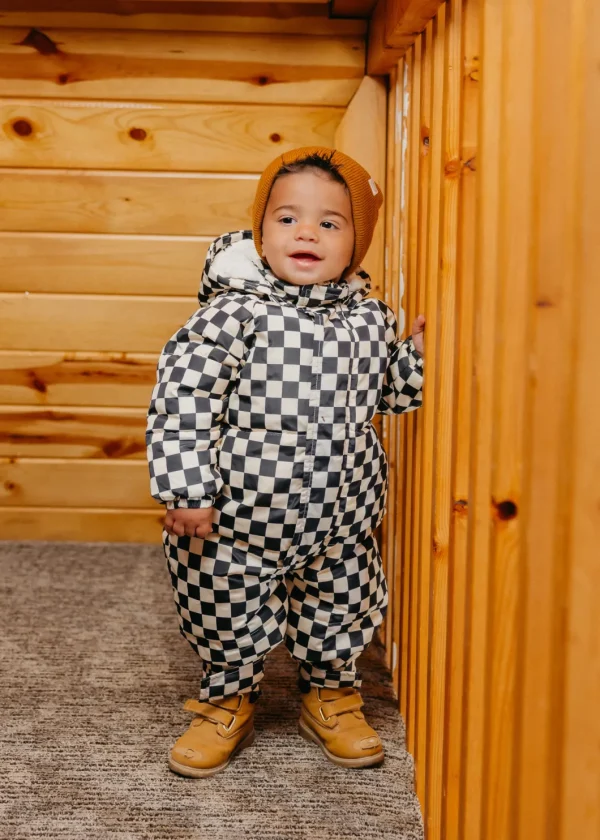 The Marshmallow Snow Suit | Racing Checker