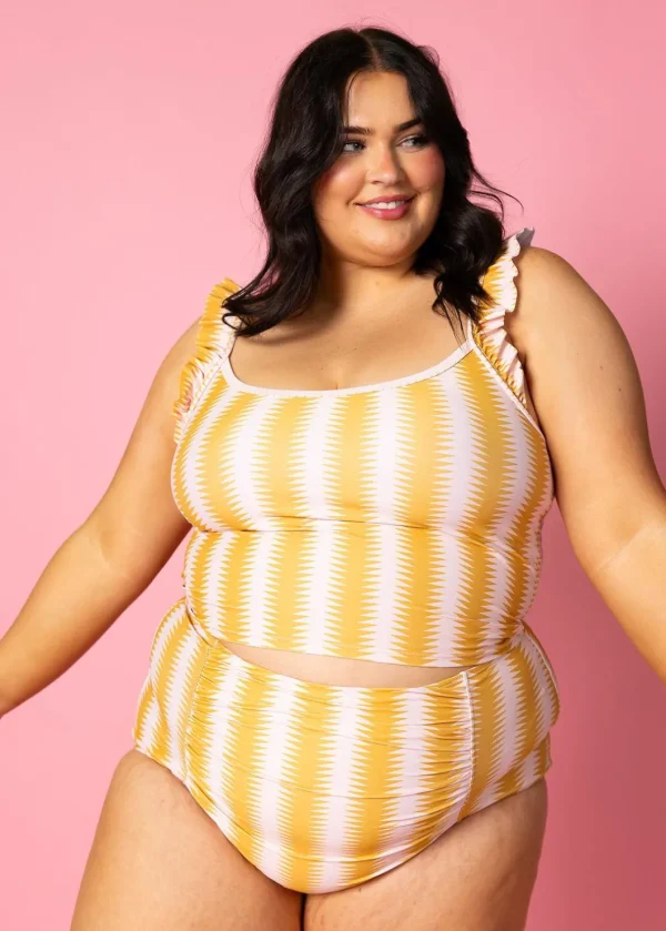 Vintage Triangles | Flutter Top