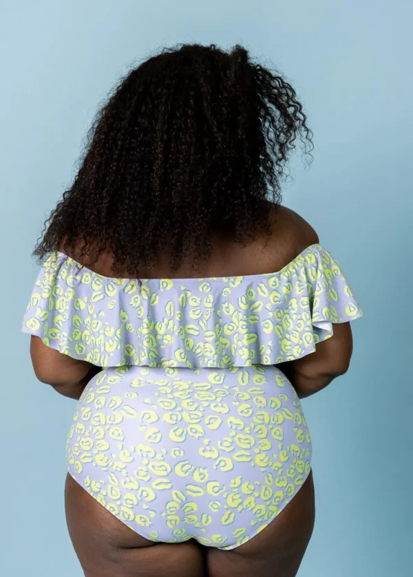 Vivid Cheetah | Ruffled Around Top